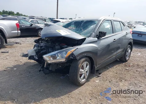 2019 Nissan Kicks S z USA, uszkodzony, nr VIN 3N1CP5CU8KL561902